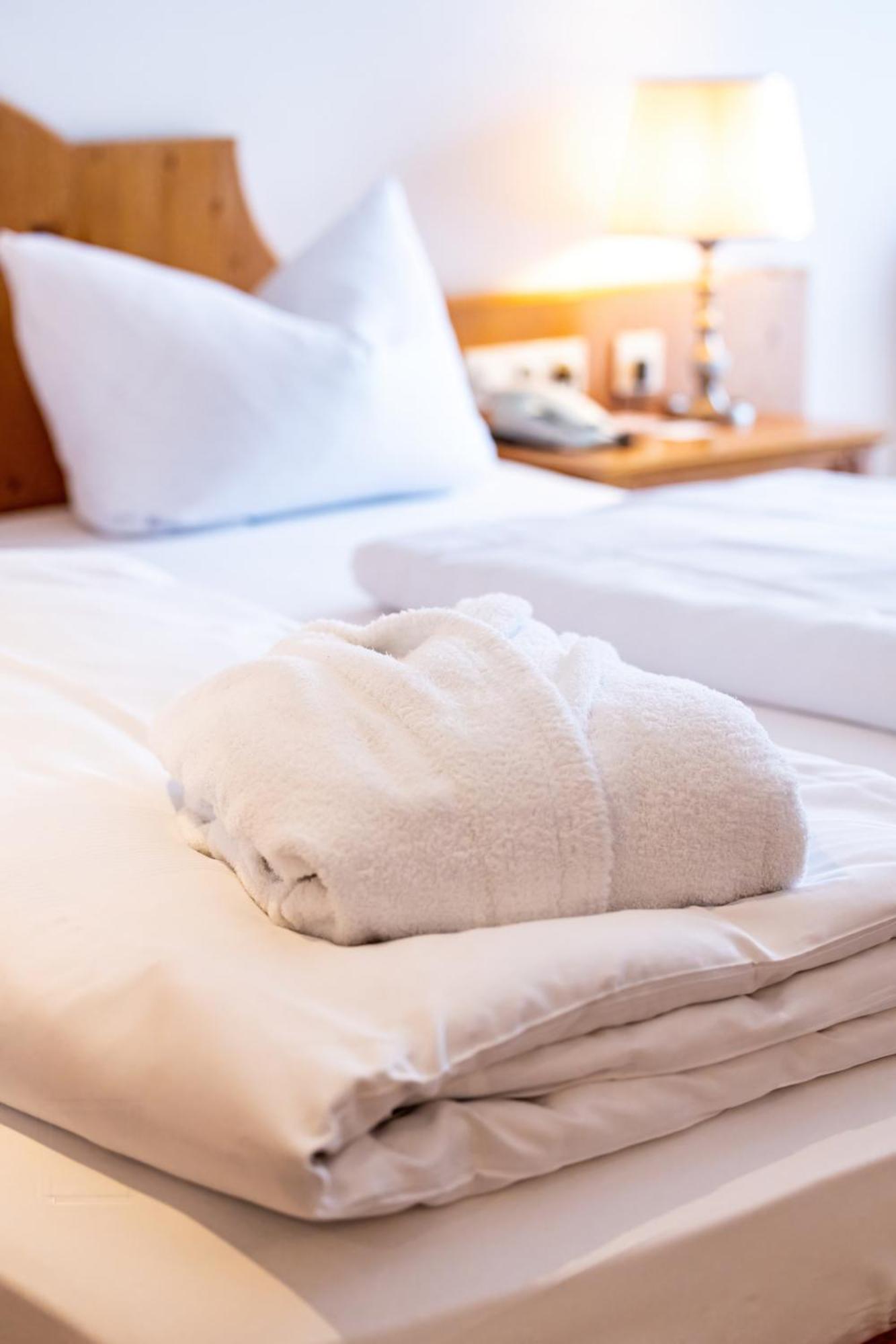 Hotel Fuerstenhof - Wellness- Und Golfhotel Bad Griesbach  Zewnętrze zdjęcie