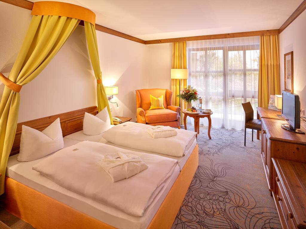 Hotel Fuerstenhof - Wellness- Und Golfhotel Bad Griesbach  Zewnętrze zdjęcie