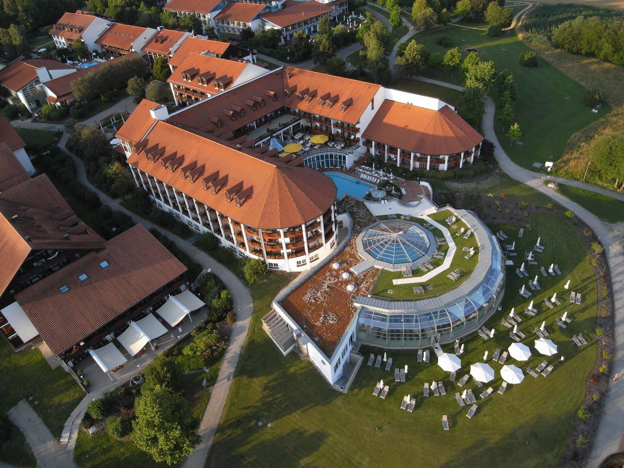 Hotel Fuerstenhof - Wellness- Und Golfhotel Bad Griesbach  Zewnętrze zdjęcie